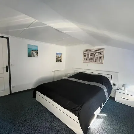 Holiday home Maison Cosy Avec Cour Privee !